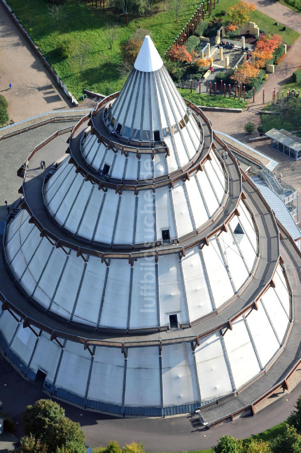 Luftaufnahme Magdeburg - Jahrtausendturm Magdeburg