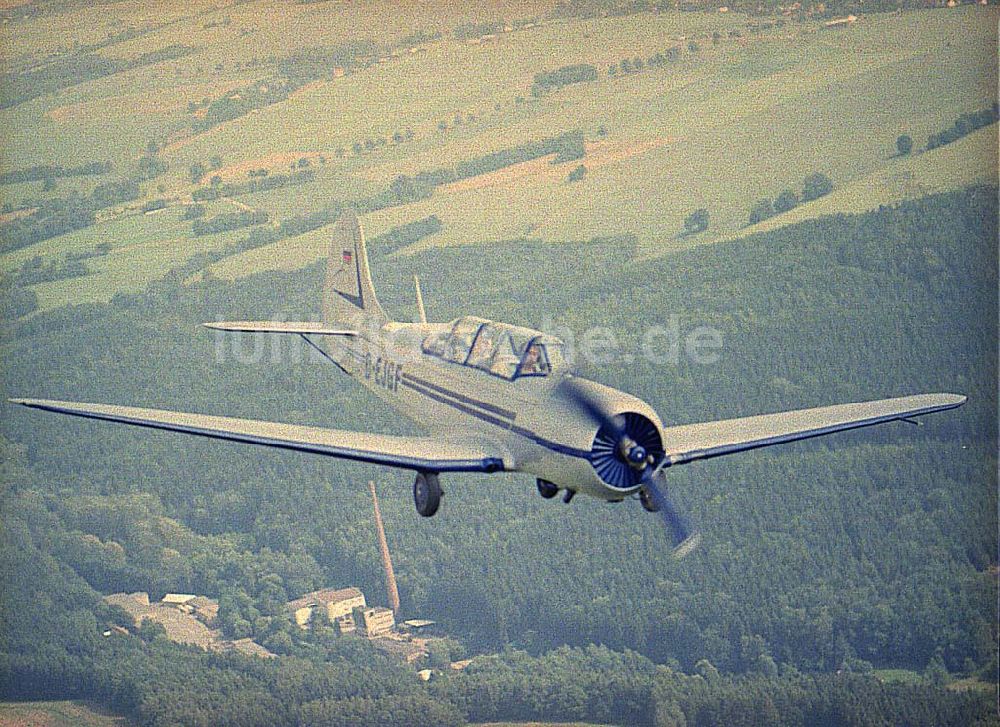 Chemnitz von oben - JAK 18 A der Fiedler - Airservice Jahnsdorf über dem Stadtrand und Umgebung von Chemnitz