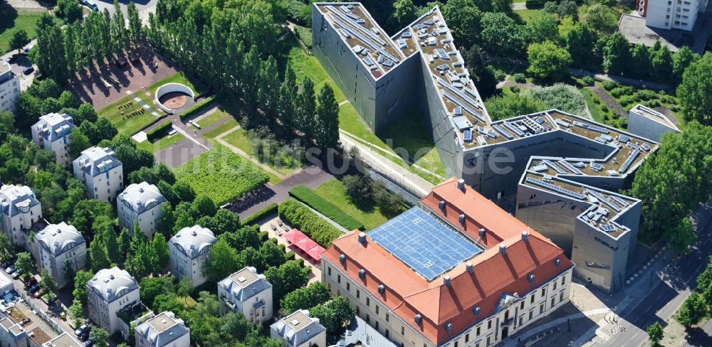 Berlin Kreuzberg aus der Vogelperspektive: Jüdische Museum an der Lindenstrasse in Kreuzberg