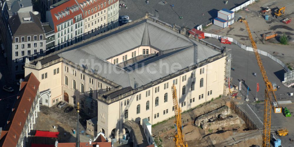 Luftbild Dresden - Johanneum und Baustelle Quartier VIII in Dresden