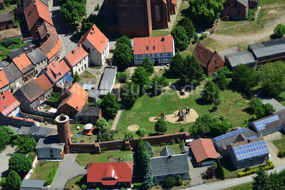 Luftbild Hansestadt Werben (Elbe) - Johanniskirche in der Innenstadt der Hansestadt Werben (Elbe) im Bundesland Sachsen-Anhalt