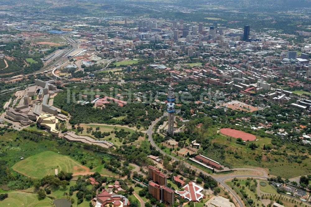 Luftaufnahme Pretoria - John Vorster Tower and Skyline Pretoria