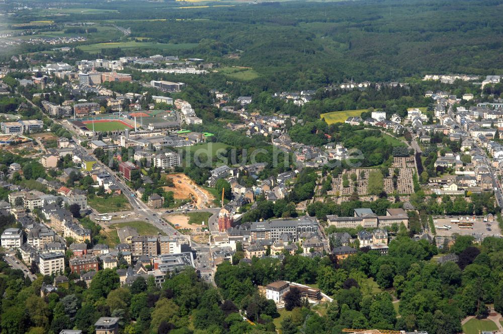 Luftaufnahme Luxemburg - Josy-Barthel-Stadion und Liebfrauenfriedhof