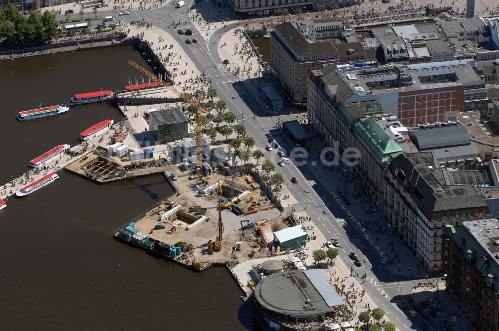 Hamburg von oben - Jungfernstieg in Hamburg mit Baustelle für die U-Bahnlinie 4