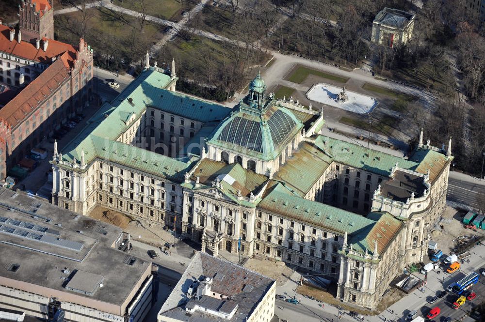 Luftbild München - Justizpalast in München