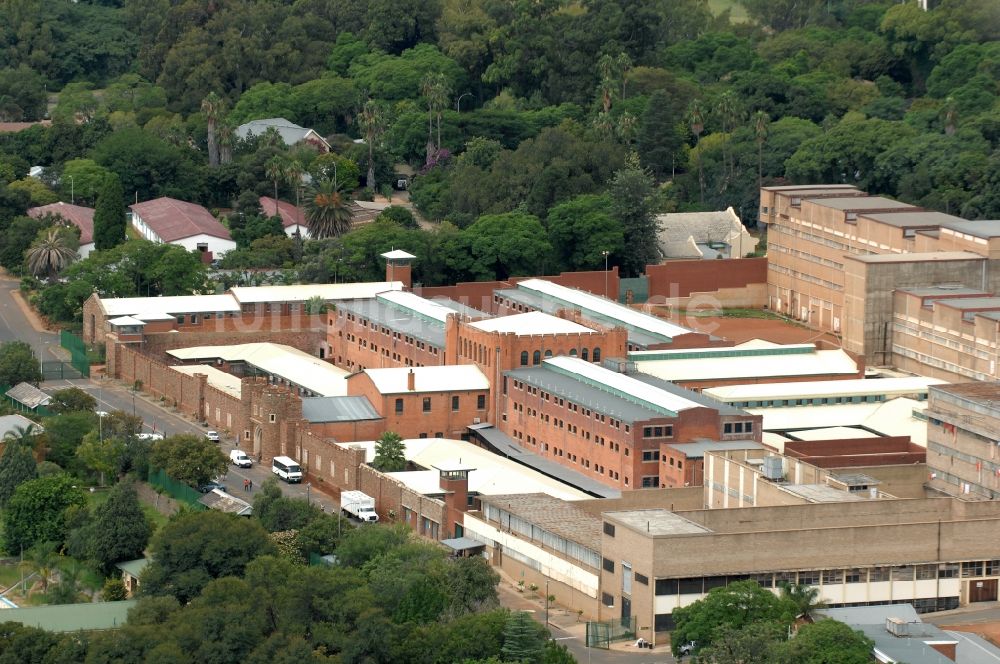 Pretoria von oben - Justizvollzugsanstalt JVA an der Klawer St im Ortsteil Salvokop in Pretoria in Gauteng, Südafrika