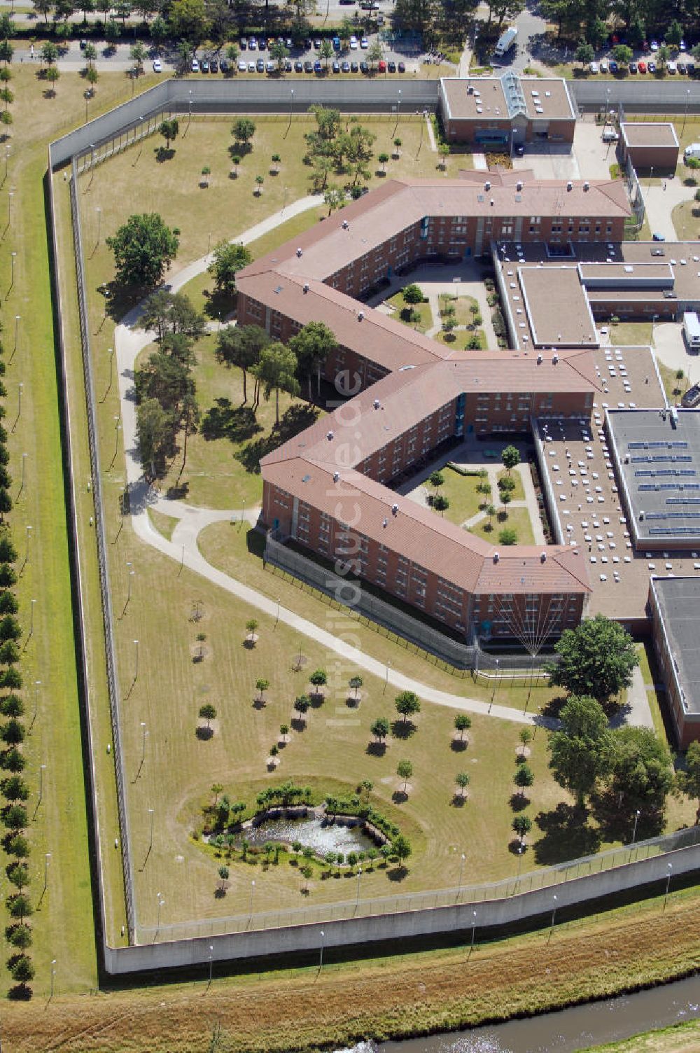 Luftaufnahme Oldenburg - Justizvollzugsanstalt Oldenburg