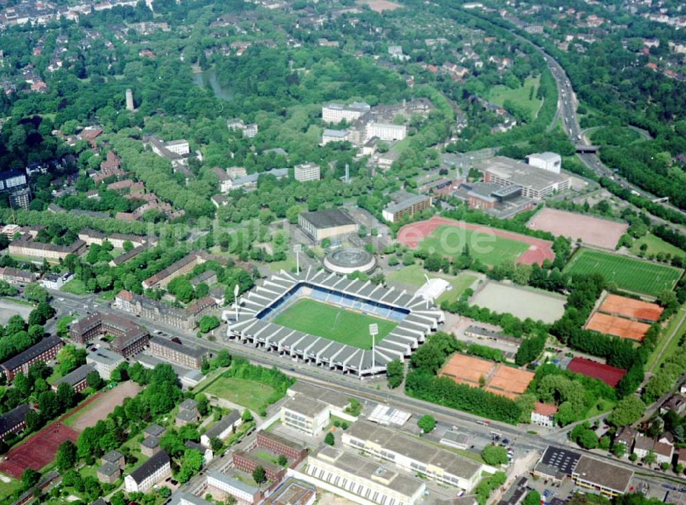 Luftaufnahme Bochum - JVA Bochum mit dem Bochumer Ruhrstadion.