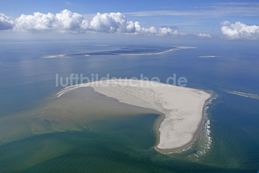 Luftaufnahme Borkum - Kachelotplate- Insel in der Nordsee im Bundesland Niedersachsen