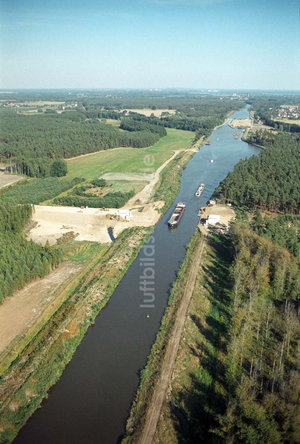 Genthin von oben - Kader Brücke Genthin