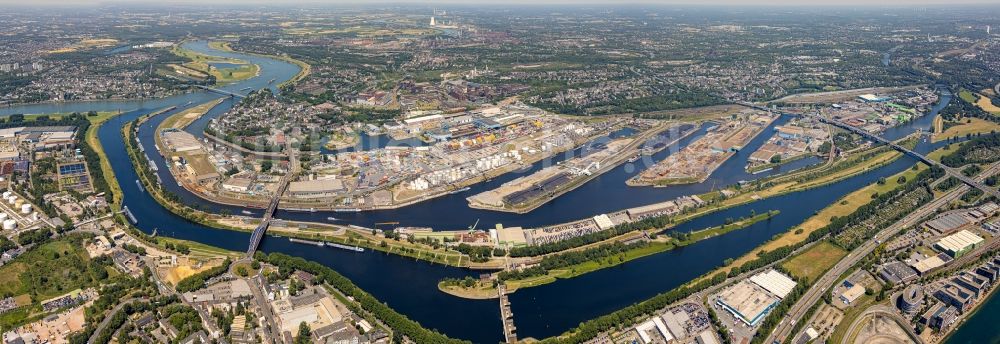 Duisburg von oben - Kaianlagen und Schiffs- Anlegestellen am Hafenbecken des Binnenhafen am Rhein und an der Ruhr im Ortsteil Ruhrort in Duisburg im Bundesland Nordrhein-Westfalen, Deutschland