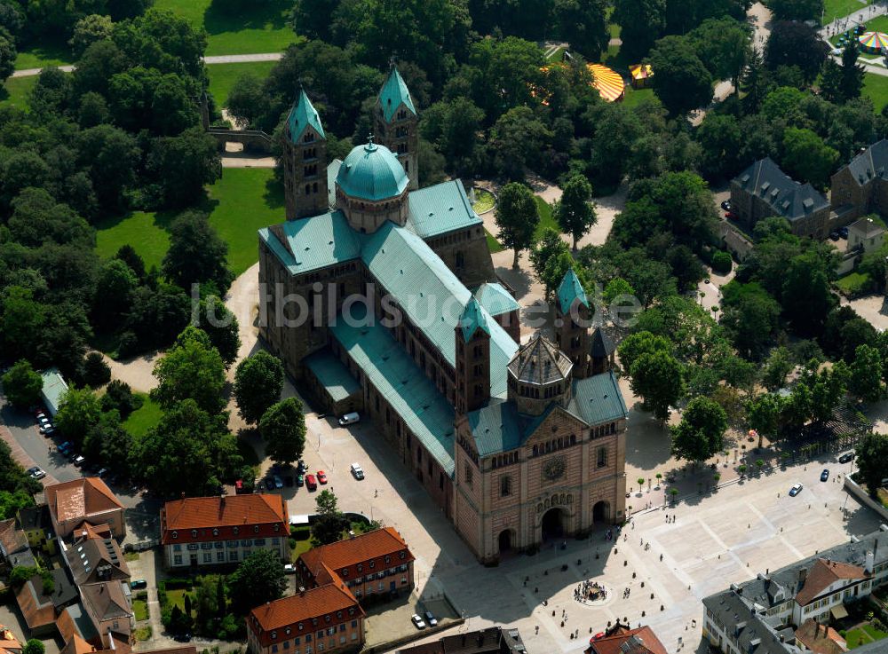 Speyer aus der Vogelperspektive: Kaiser- und Mariendom zu Speyer in Rheinland-Pfalz