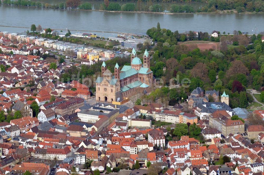 Luftbild Speyer - Kaiser- und Mariendom zu Speyer in Rheinland-Pfalz