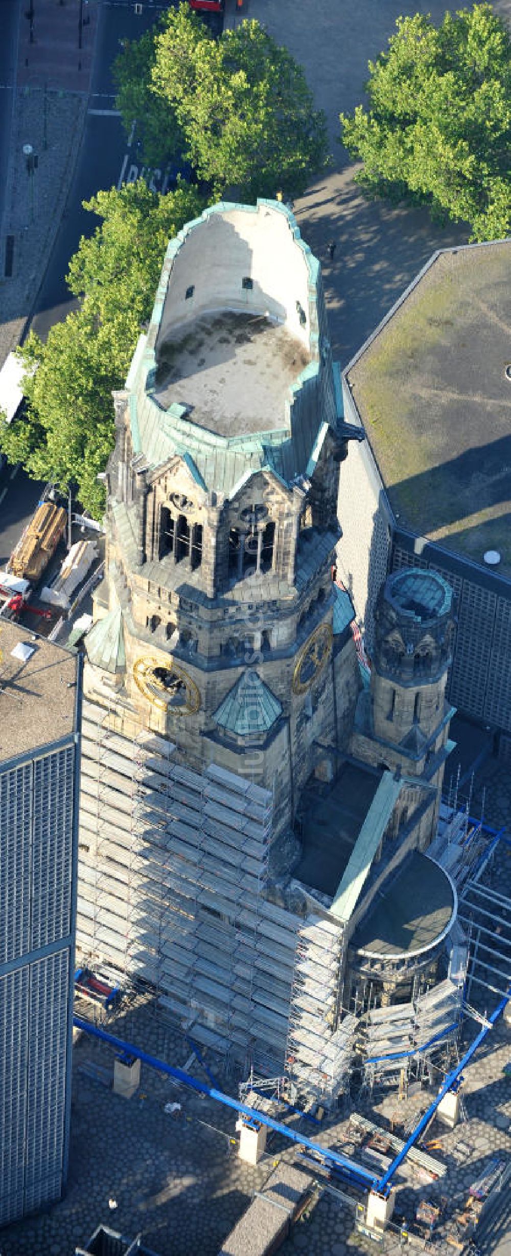 Luftaufnahme Berlin - Kaiser-Wilhelm-Gedächtnis-Kirche in Berlin-Charlottenburg