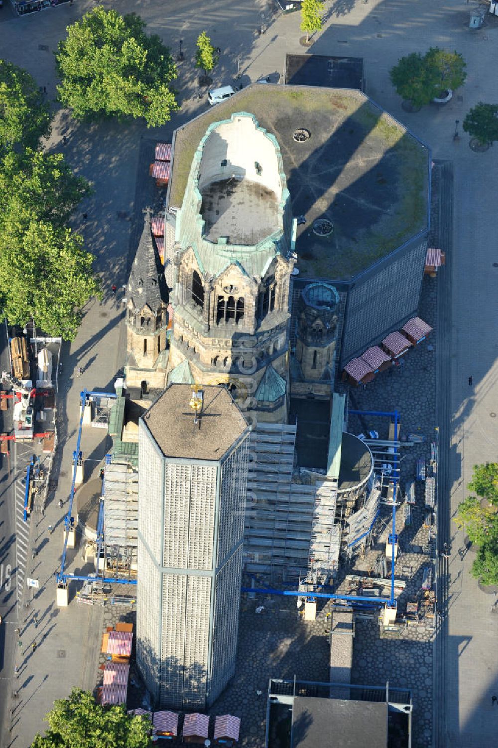 Luftaufnahme Berlin - Kaiser-Wilhelm-Gedächtnis-Kirche in Berlin-Charlottenburg