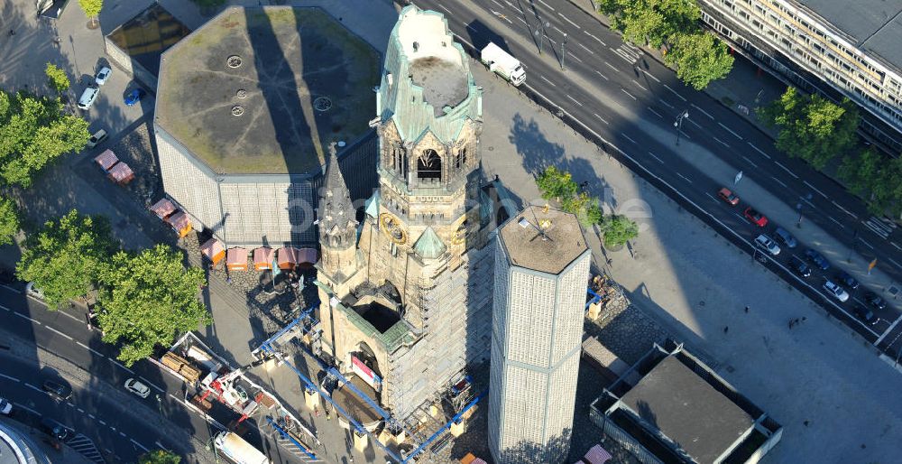 Luftbild Berlin - Kaiser-Wilhelm-Gedächtnis-Kirche in Berlin-Charlottenburg