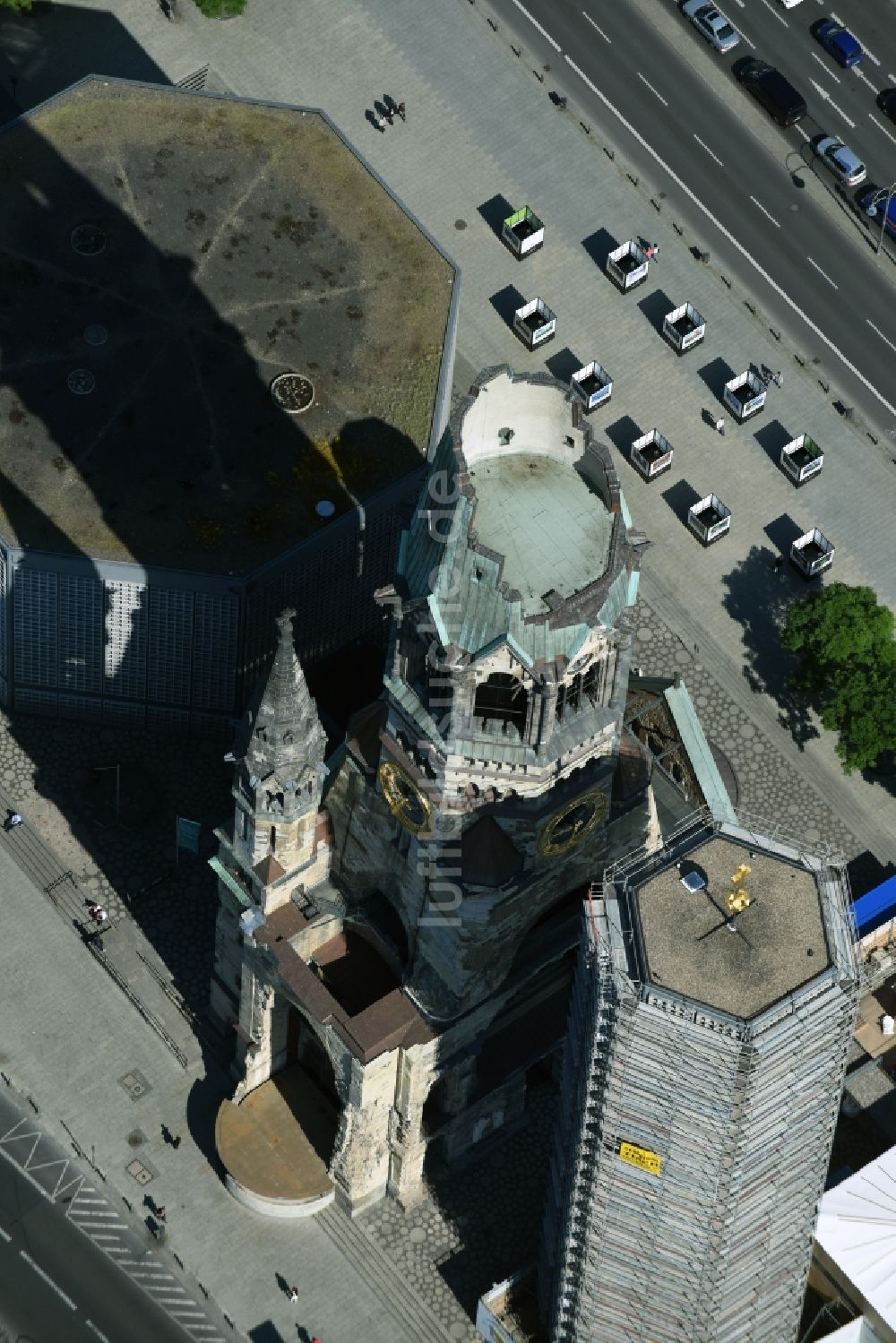 Luftaufnahme Berlin - Kaiser-Wilhelm Gedächtniskirche in Berlin