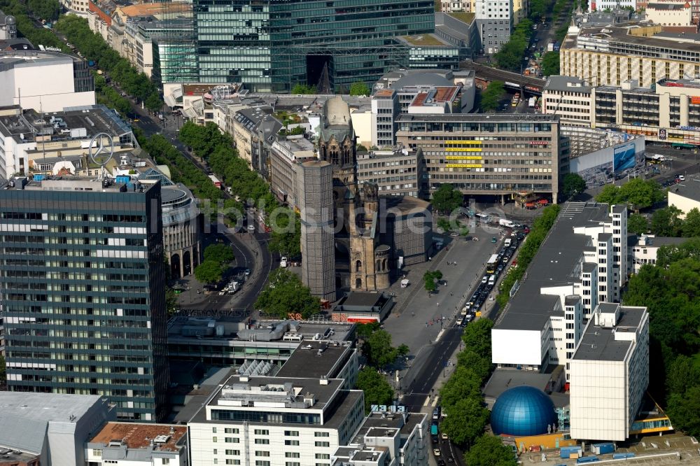 Luftbild Berlin - Kaiser-Wilhelm Gedächtniskirche in Berlin im Bundesland Berlin