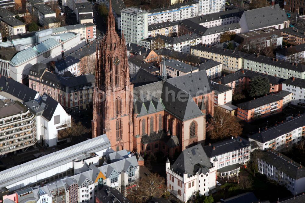 Frankfurt am Main aus der Vogelperspektive: Kaiserdom St. Bartholomäus Frankfurt am Main