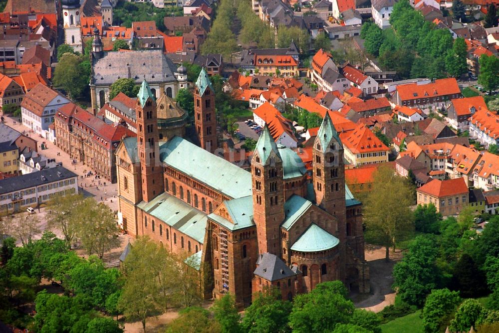 Luftbild Speyer - Kaiserdom zu Speyer im Bundesland Rheinland-Pfalz