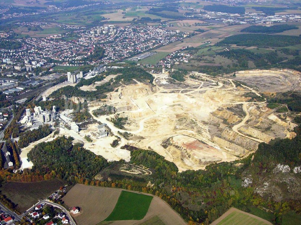 Luftbild Regenstauf / Bayern - Kalksteinbruches auf dem Brandlberg 08.10.2005