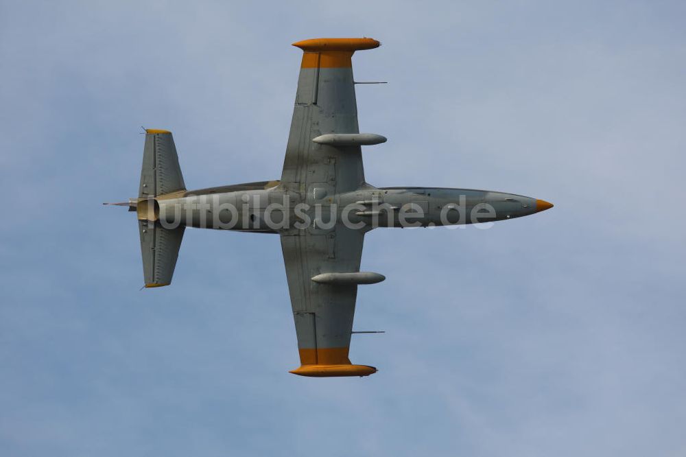 Luftbild Bitburg - Kampfjet Aero L-39 Albatros auf dem Flugplatz Bitburg