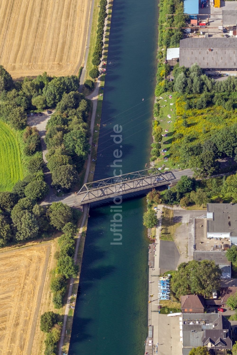 Luftbild Dortmund - Kanalbrücke über dem Dortmund-Ems-Kanal in Dortmund im Bundesland Nordrhein-Westfalen