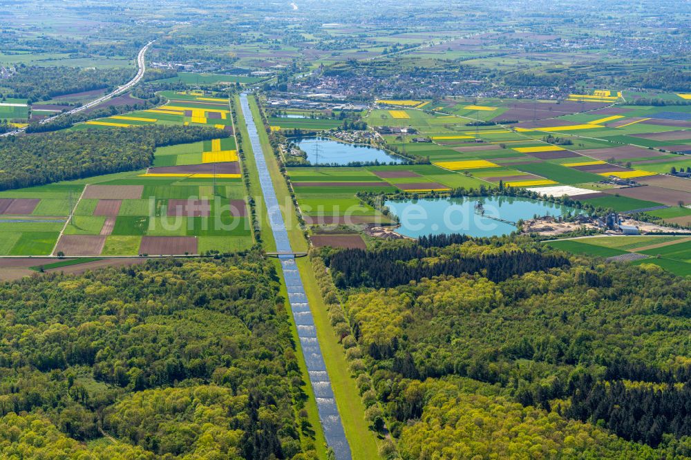 Luftaufnahme Rheinhausen - Kanalverlauf und Uferbereiche am Leopoldskanal bei Rheinhausen im Bundesland Baden-Württemberg, Deutschland