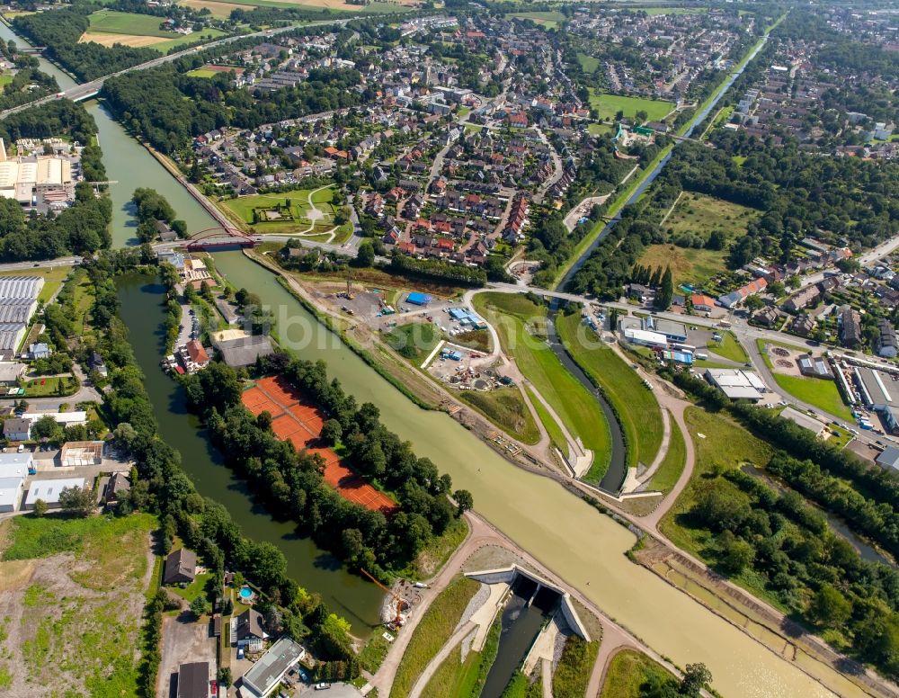 Luftbild Castrop-Rauxel - Kanalverlauf und Uferbereiche des Rhein-Herne-Kanal in Castrop-Rauxel im Bundesland Nordrhein-Westfalen