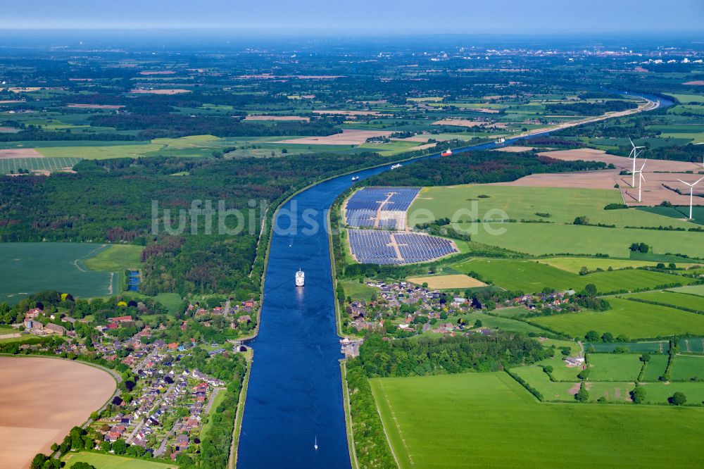 Luftaufnahme Sehestedt - Kanalverlauf und Uferbereiche des Verbindungskanales Nord-Ostsee Kanal in Sehestedt im Bundesland Schleswig-Holstein, Deutschland