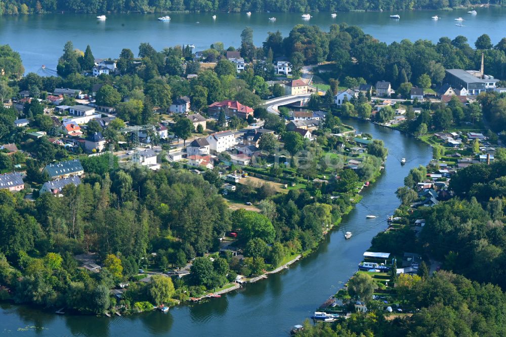 Rüdersdorf von oben - Kanalverlauf und Uferbereiche des Verbindungskanales Stolpkanal in Rüdersdorf im Bundesland Brandenburg, Deutschland