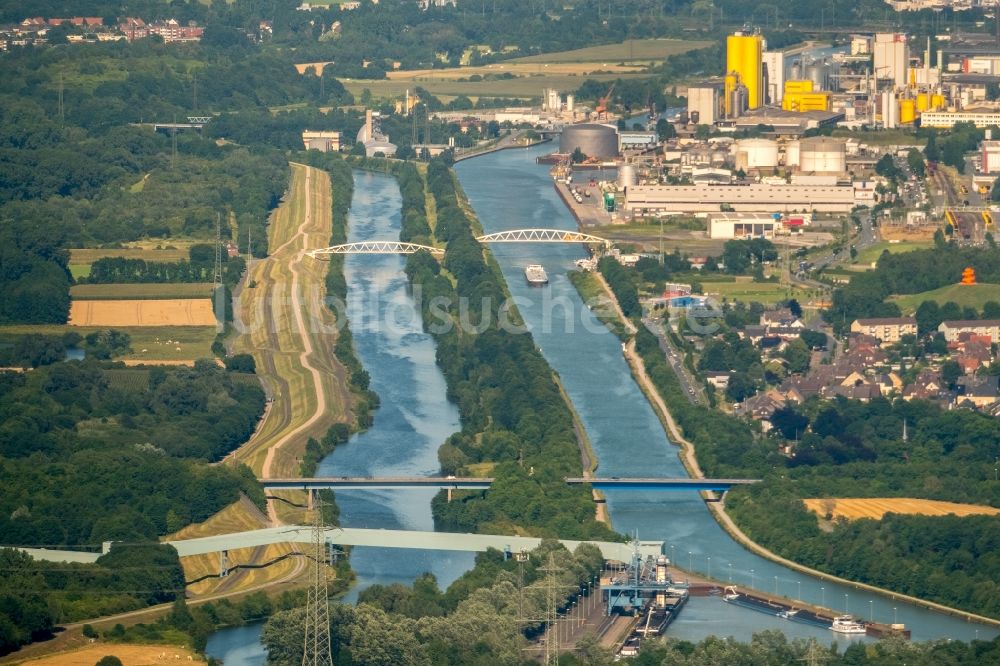 Luftbild Hamm - Kanalverlauf und Uferbereiche der Wasserstraße der Binnenschiffahrt der Lippe in Hamm im Bundesland Nordrhein-Westfalen - NRW, Deutschland