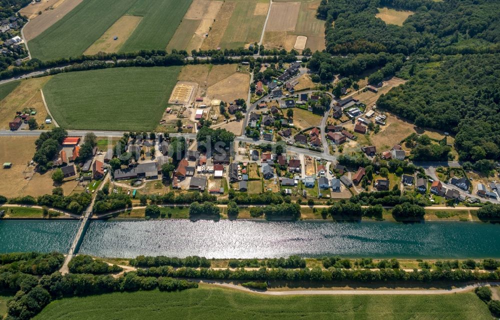 Haltern am See aus der Vogelperspektive: Kanalverlauf und Uferbereiche der Wasserstraße der Binnenschiffahrt Wesel-Datteln-Kanal in Haltern am See im Bundesland Nordrhein-Westfalen, Deutschland