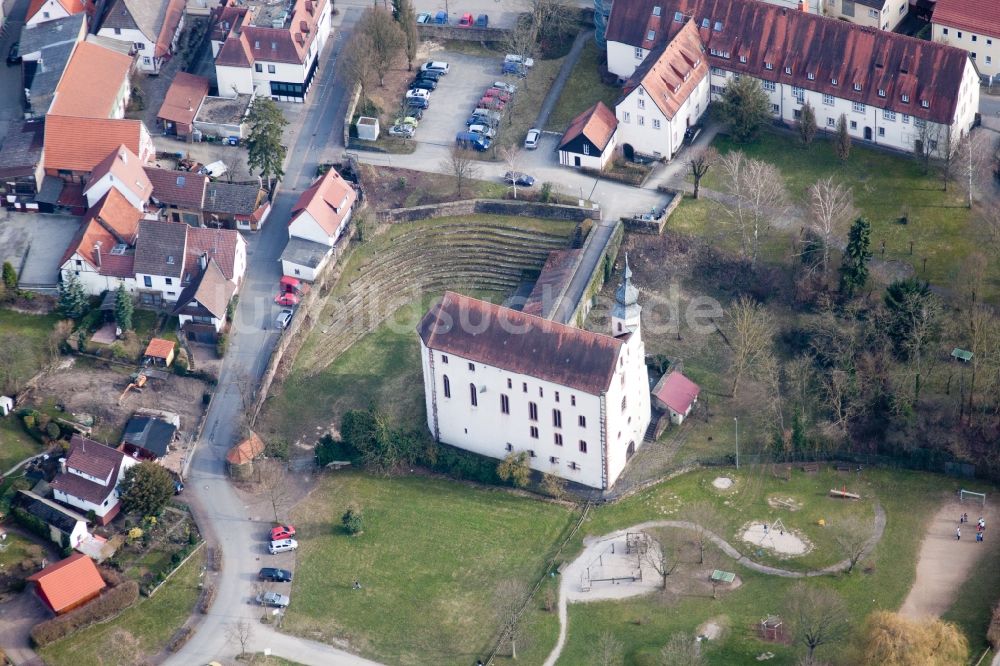 Mosbach von oben - Kapelle Tempelhaus Neckarelz im Ortsteil Neckarelz in Mosbach im Bundesland Baden-Württemberg