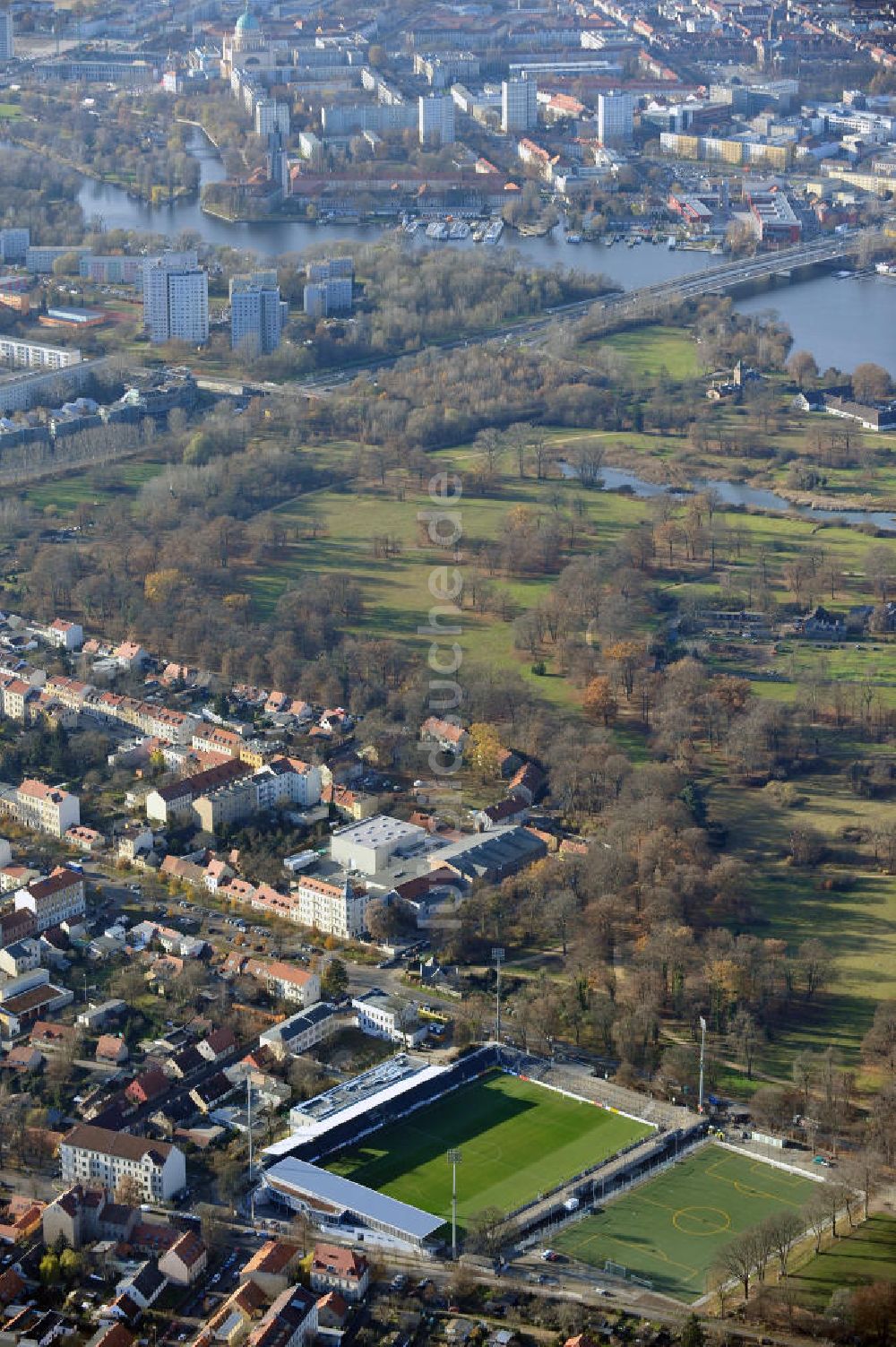 Potsdam Babelsberg von oben - Karl-Liebknecht-Stadion in Potsdam-Babelsberg