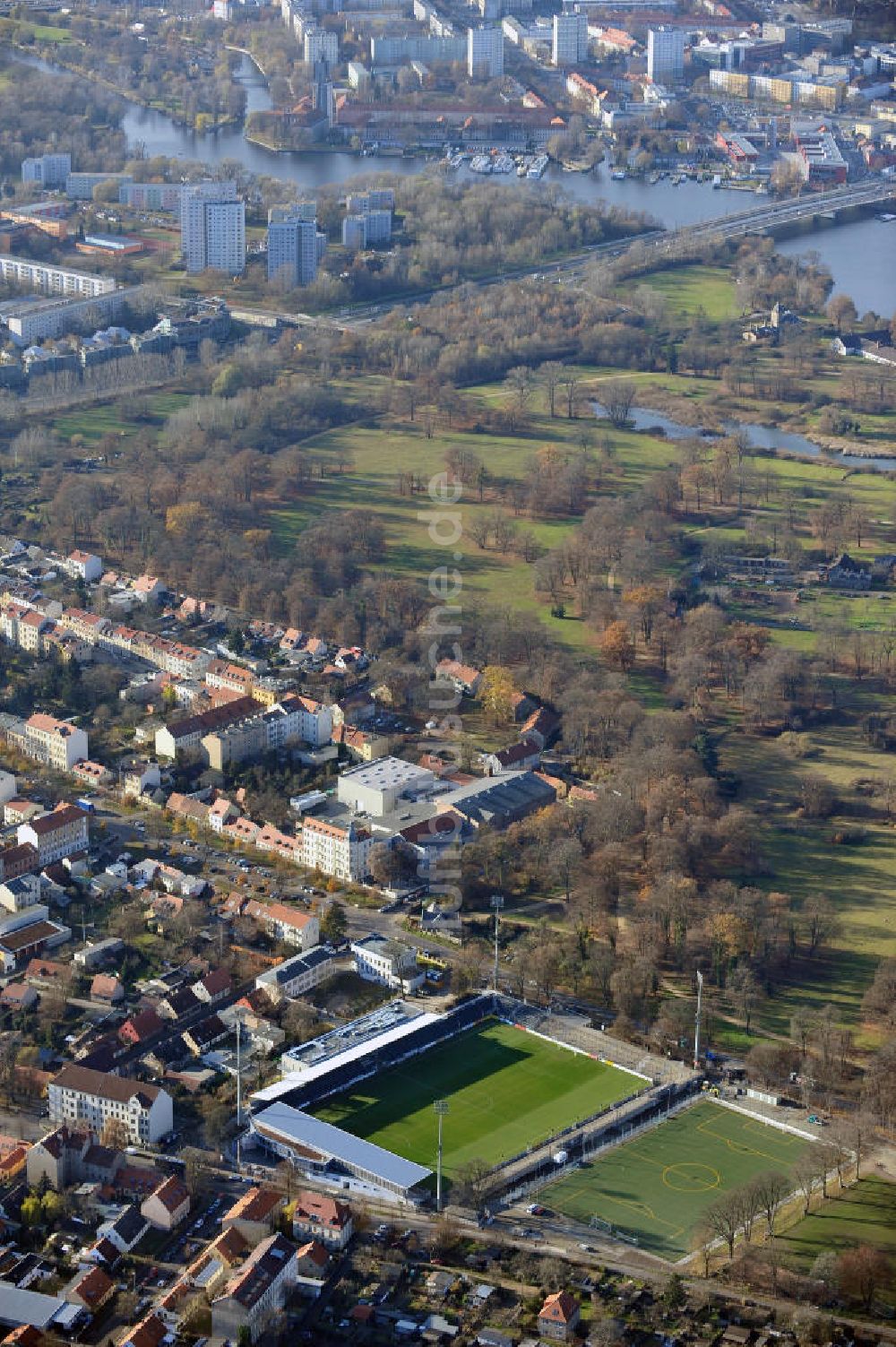 Potsdam Babelsberg aus der Vogelperspektive: Karl-Liebknecht-Stadion in Potsdam-Babelsberg