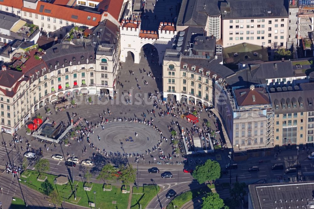 Luftaufnahme München - Karlsplatz - Stachus in der Innenstadt von München im Bundesland Bayern