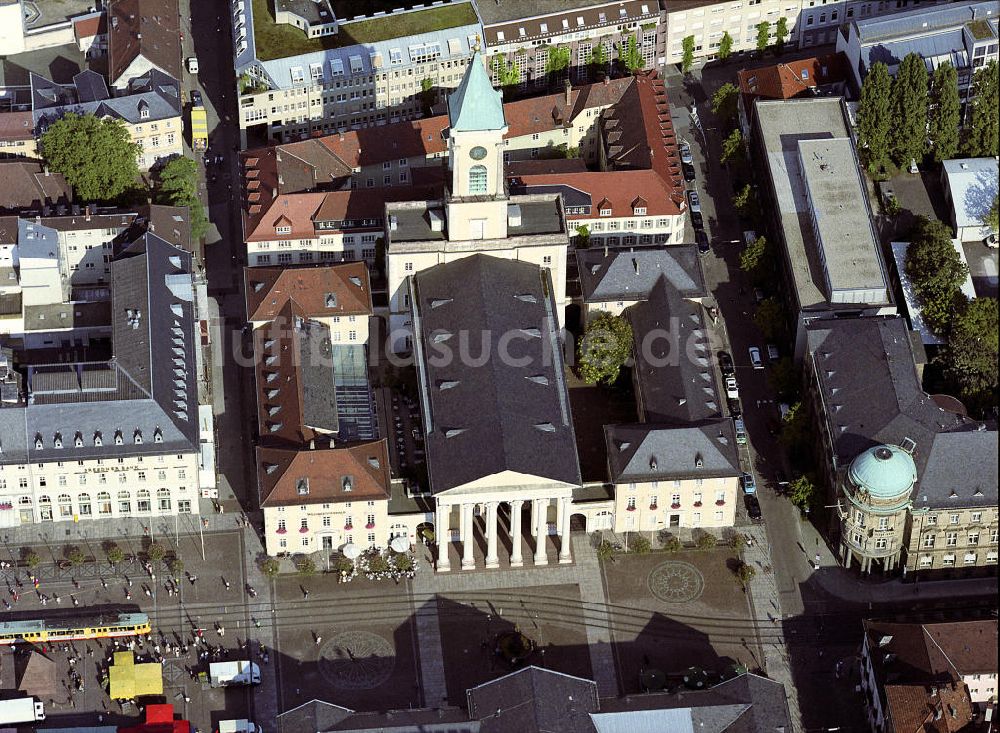 Luftbild Karlsruhe - Karlsruher Stadtkirche und Kaiserstrasse