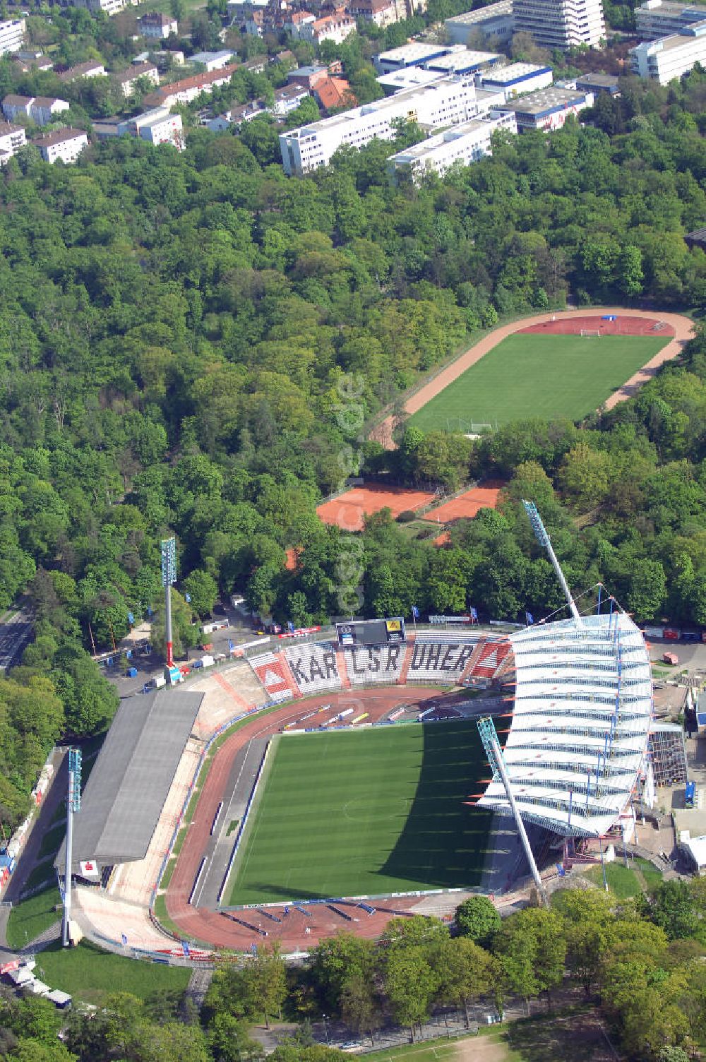 Luftbild Karlsruhe - Karlsruher Wildparkstadion