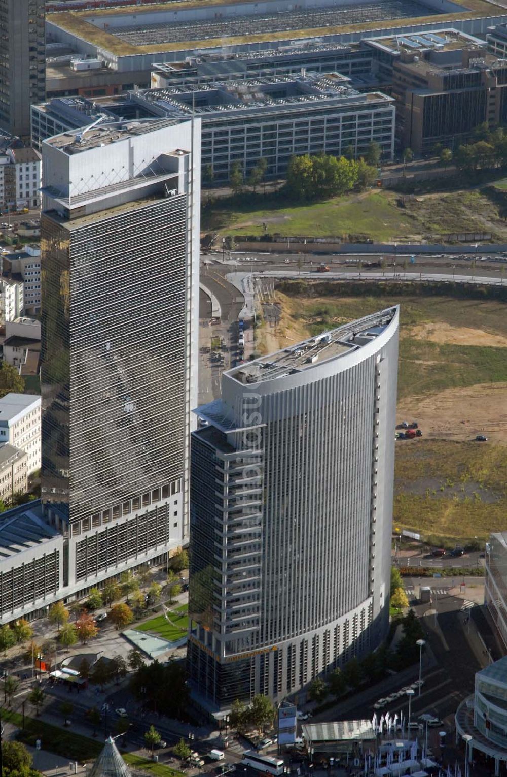 Frankfurt am Main von oben - Kastor und Pollux