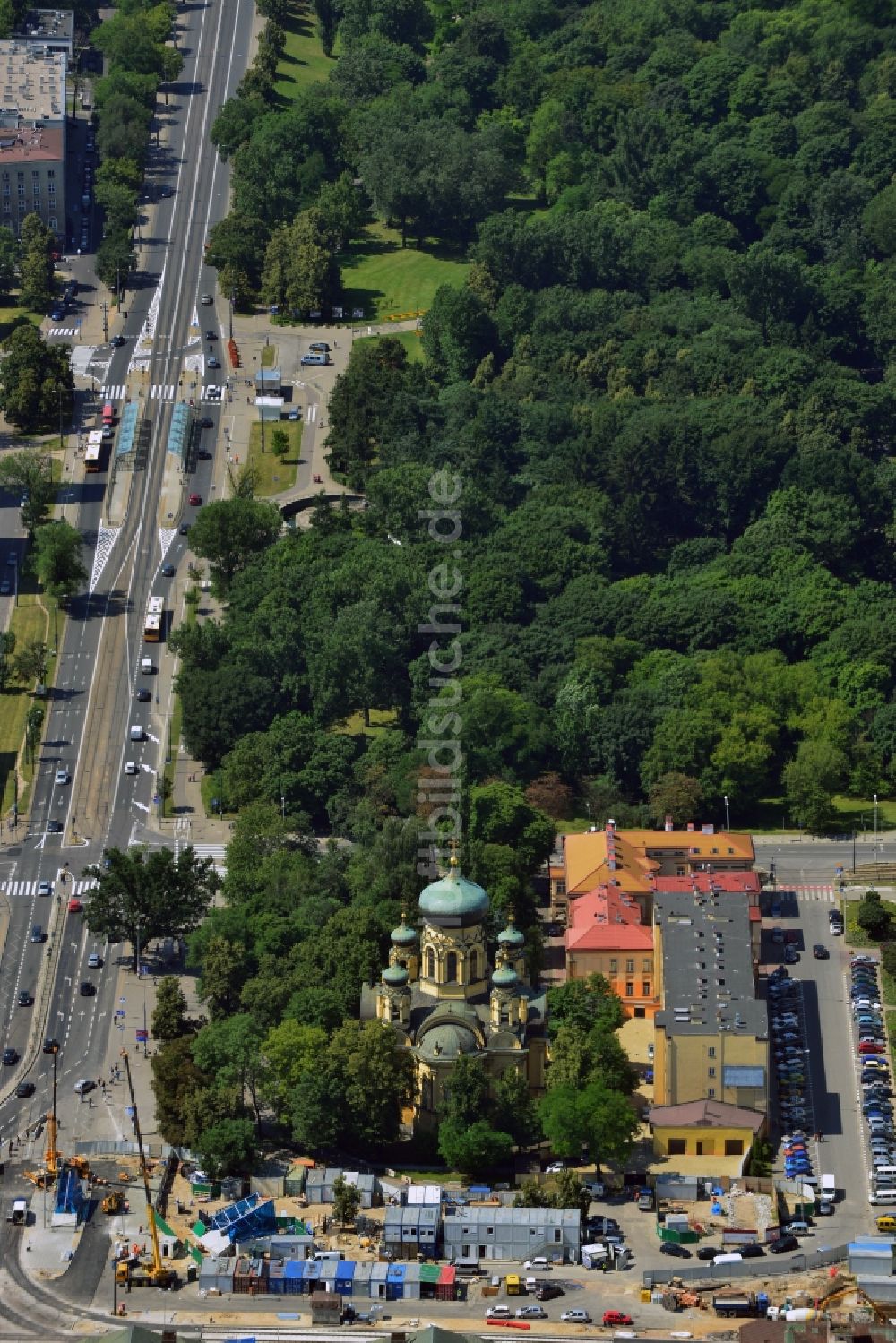 Luftaufnahme Warschau - Kathedrale im Bezirk Praga Polnoc in Warschau in Polen