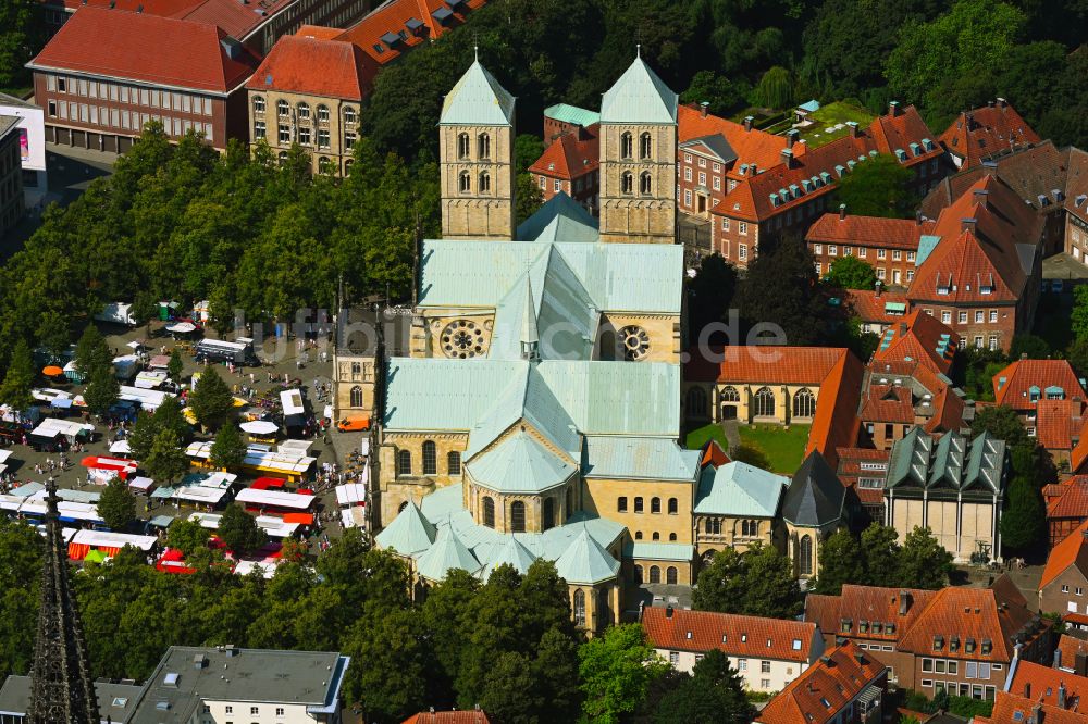 Luftaufnahme Münster - Kathedrale St.-Paulus-Dom in Münster im Bundesland Nordrhein-Westfalen