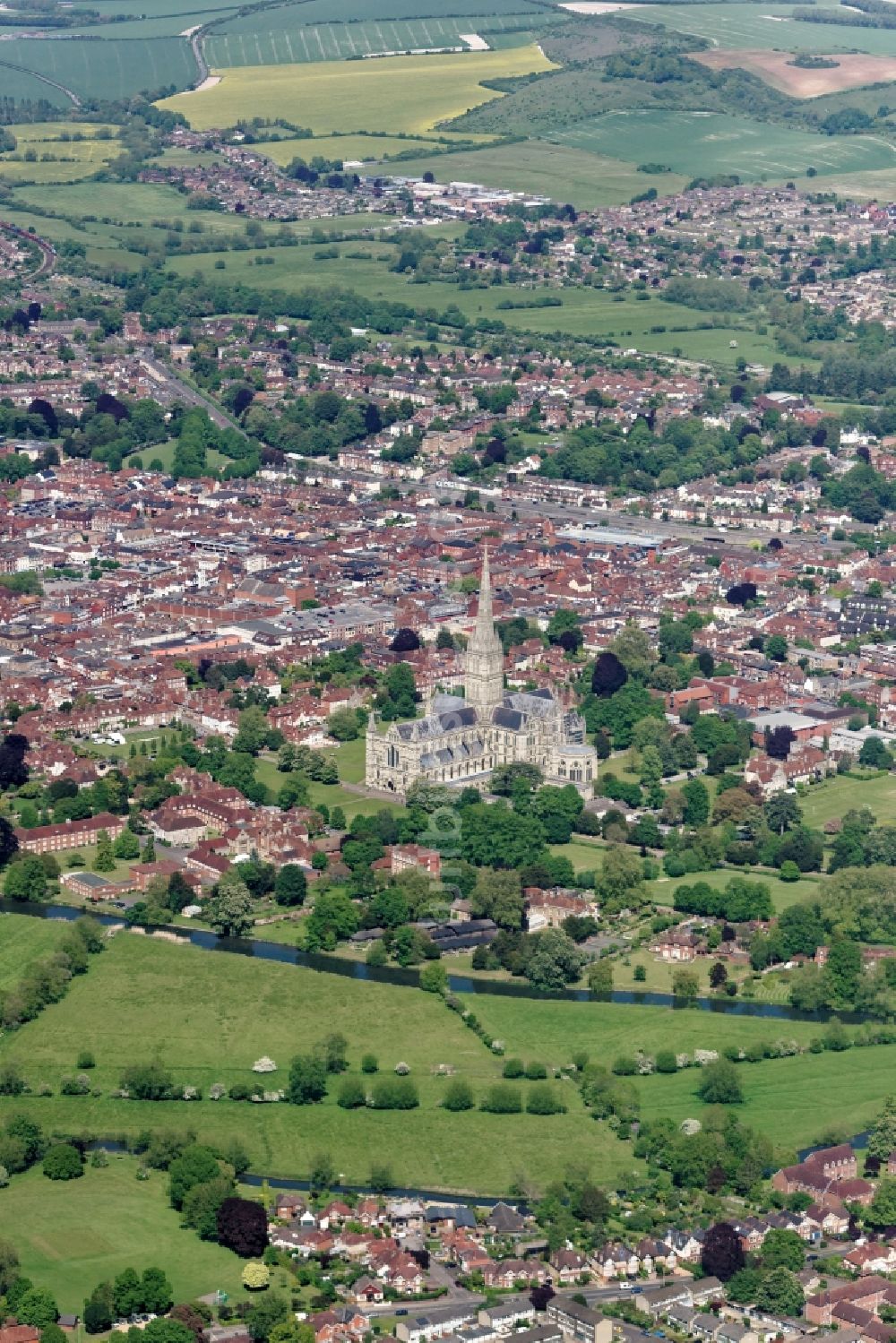 Luftaufnahme Salisbury - Kathedrale in Salisbury in Vereinigtes Königreich