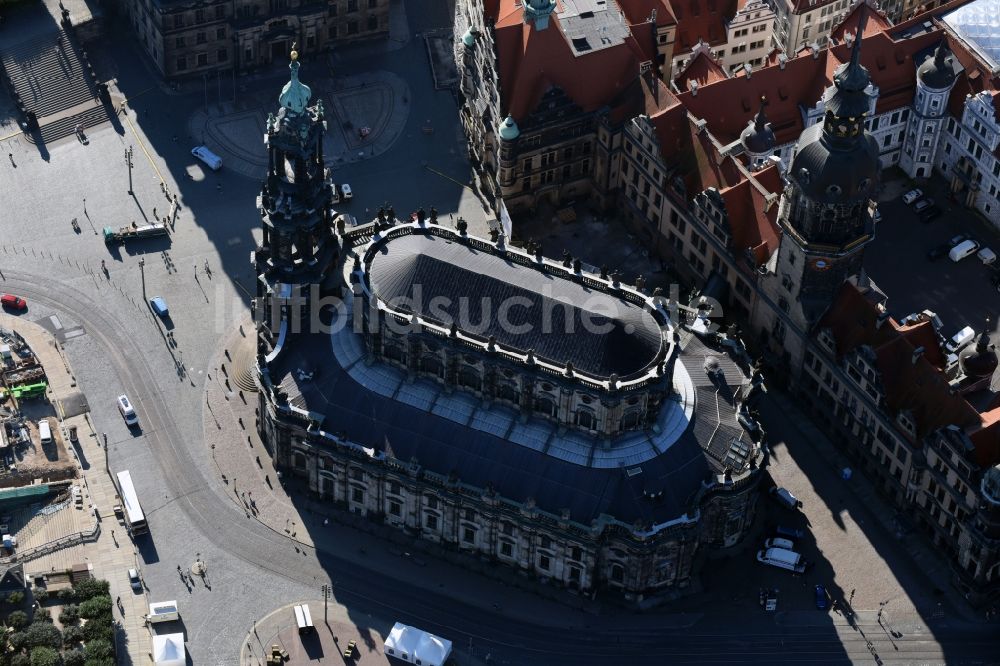 Luftaufnahme Dresden - Kathedrale Sanctissimae Trinitatis in Dresden im Bundesland Sachsen