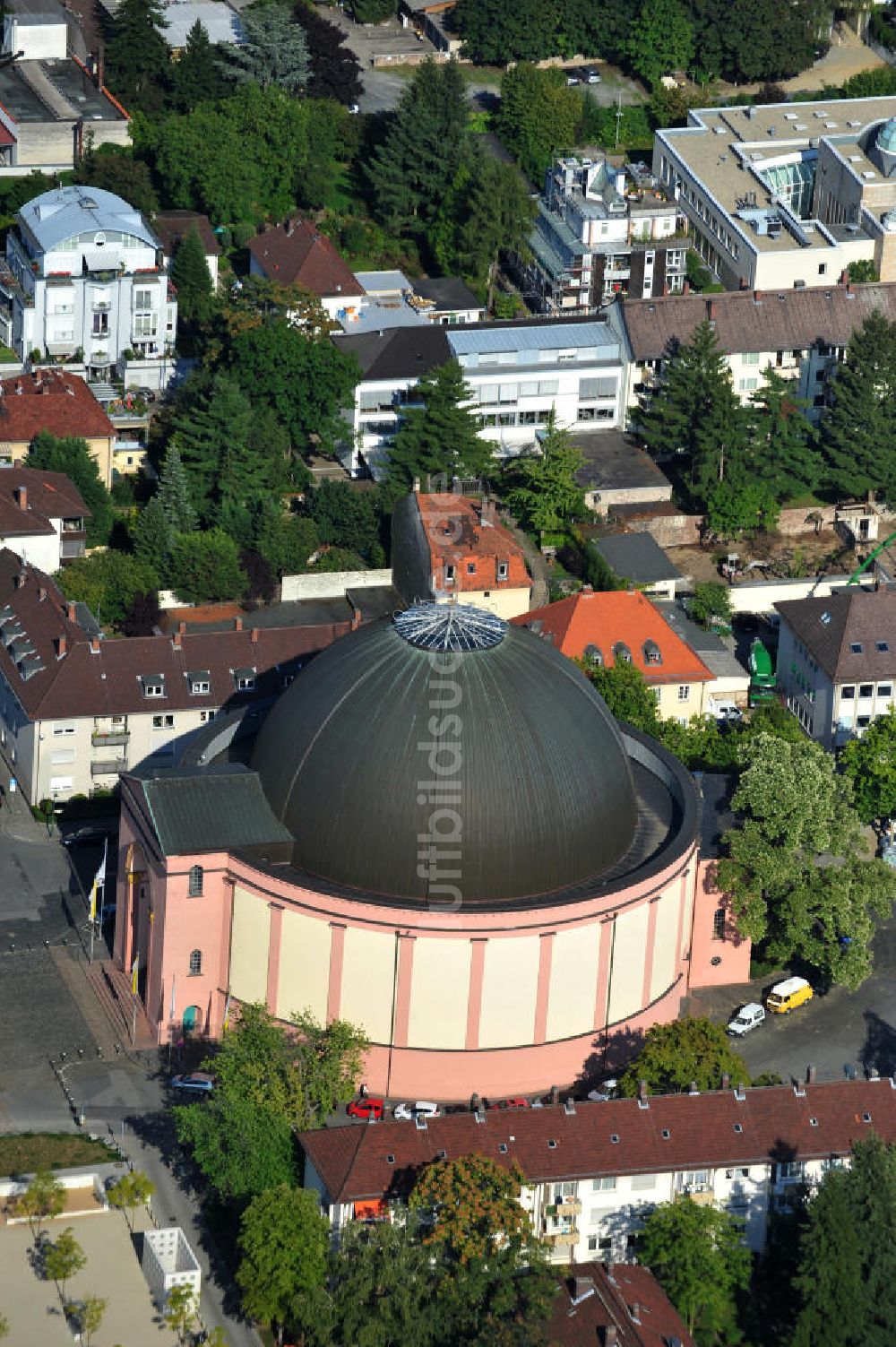 Luftaufnahme Darmstadt - Katholische Kirche St. Ludwig in Darmstadt