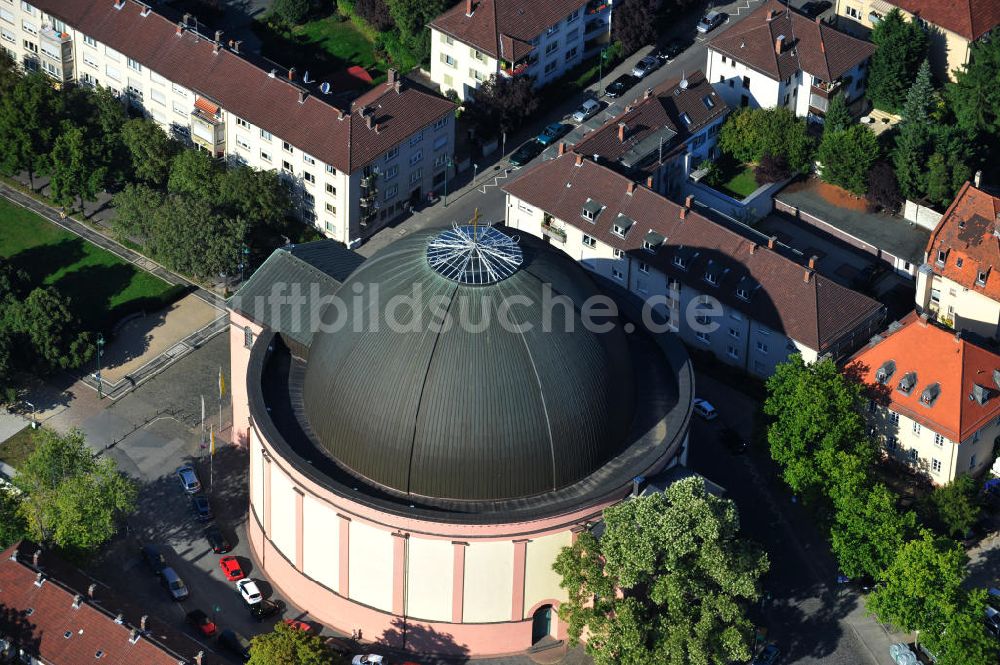 Darmstadt von oben - Katholische Kirche St. Ludwig in Darmstadt