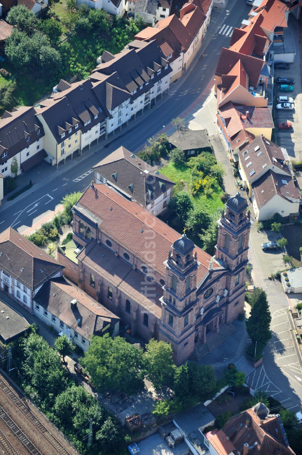 Luftaufnahme EBERBACH - Katholische Pfarrkirche in Eberbach in Baden-Württemberg