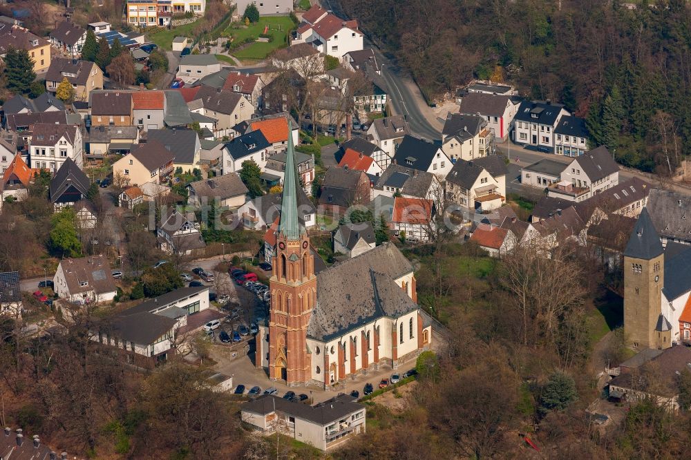 Luftaufnahme Fröndenberg/Ruhr - Katholische Pfarrkirche St. Marien in Fröndenberg im Bundesland Nordrhein-Westfalen