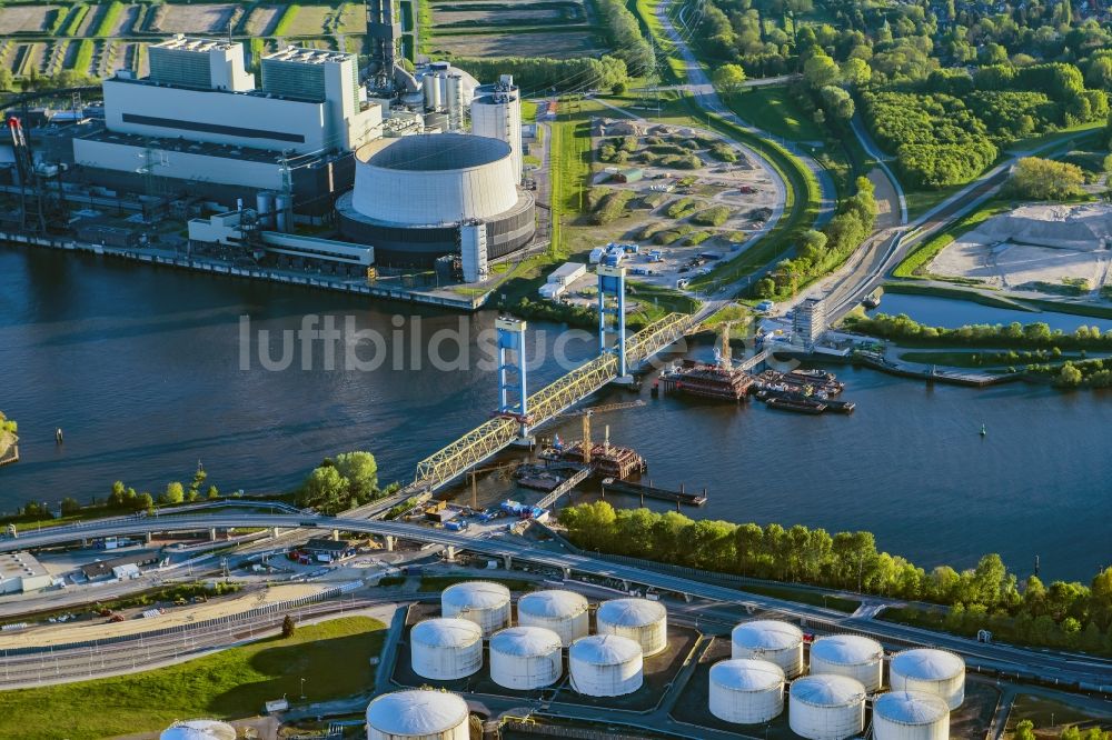 Luftaufnahme Hamburg - Kattwyk- Brücke mit Neubau über der Süderelbe in Hamburg