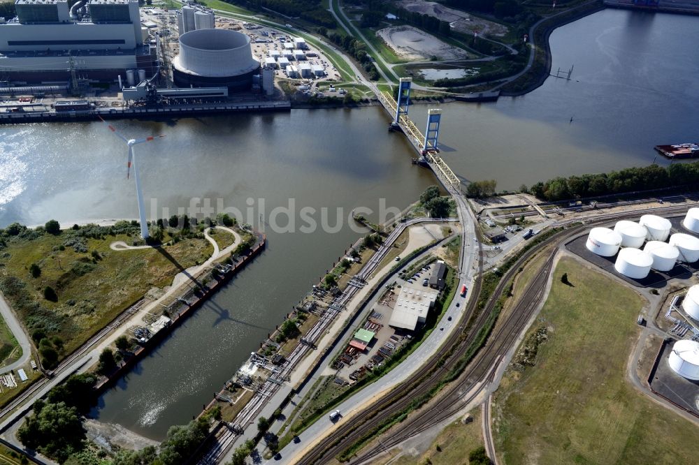 Luftaufnahme Hamburg - Kattwykdamm mit Kattwykbrücke und Rampe in Hamburg-Wilhelmsburg